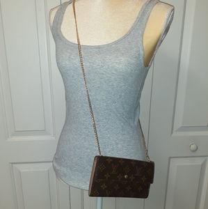 International porte Trifold long Wallet